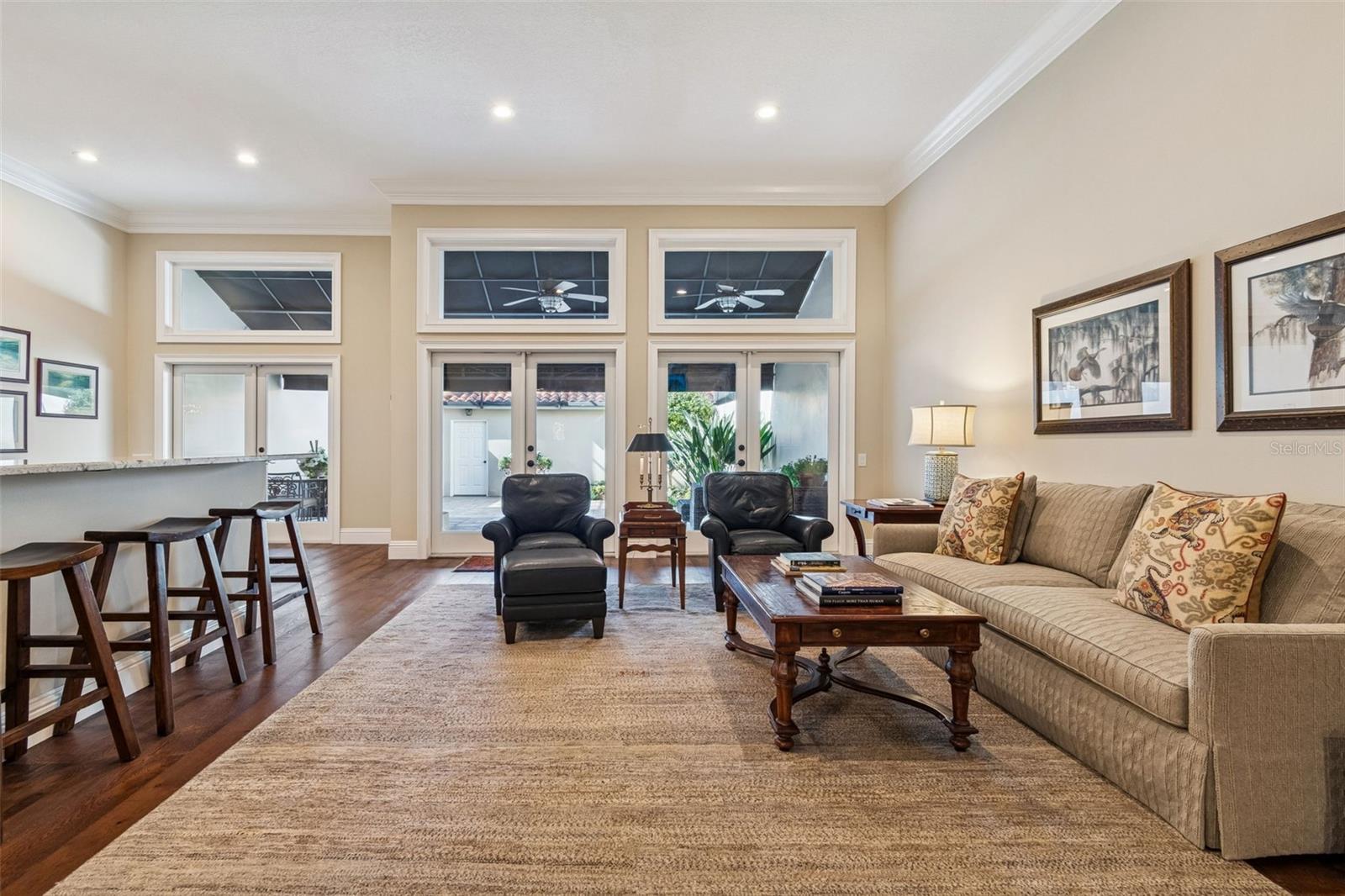 ADESTE A CONDO - Residential