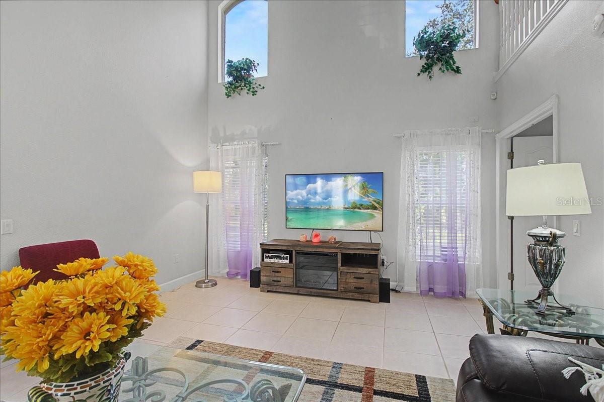 TAMPA PALMS AREA 4 PRCL 11 U - Residential