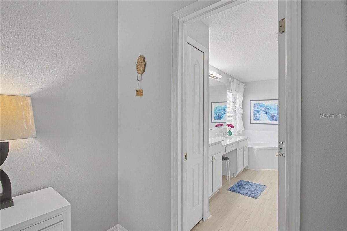 TAMPA PALMS AREA 4 PRCL 11 U - Residential