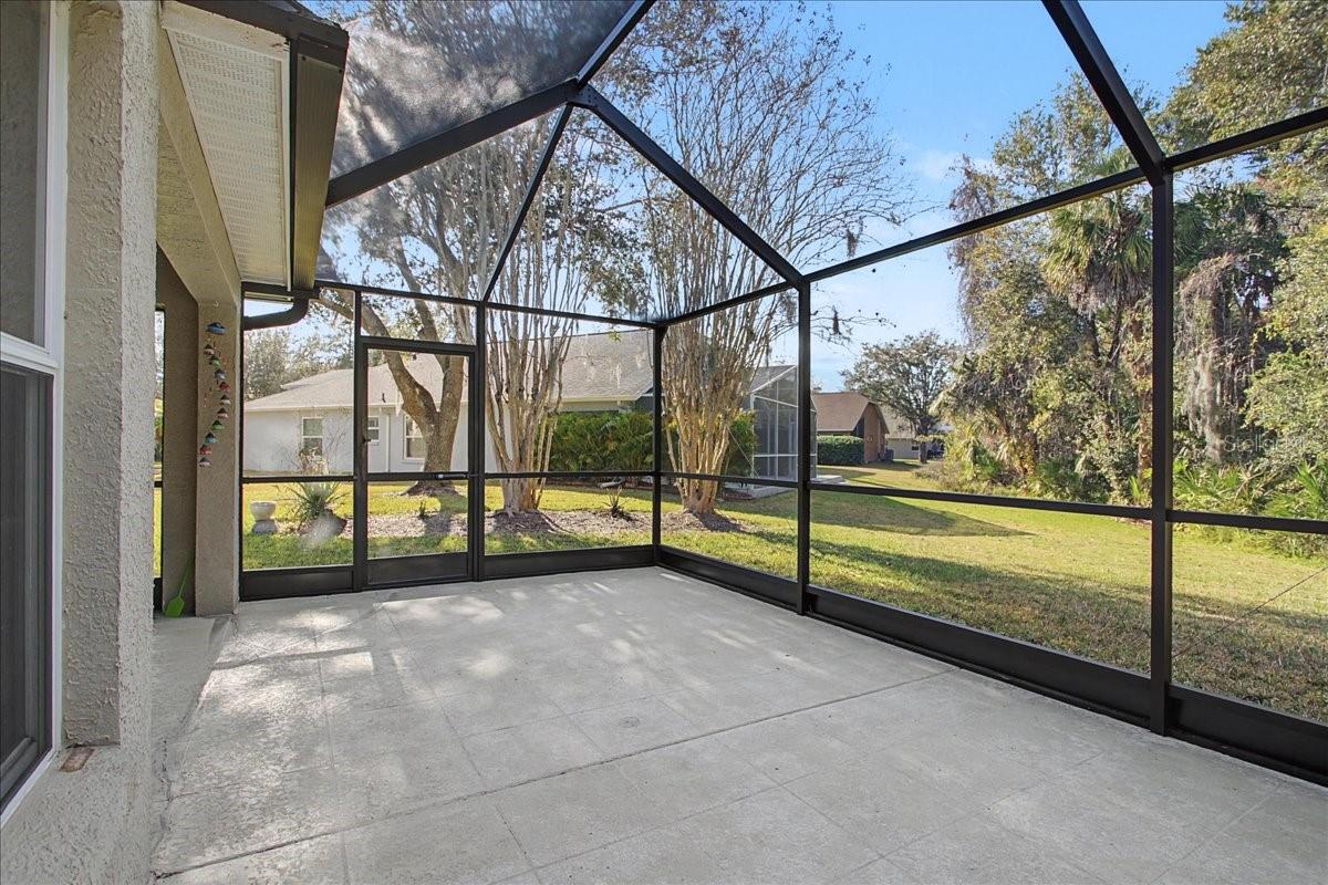 TAMPA PALMS AREA 4 PRCL 11 U - Residential