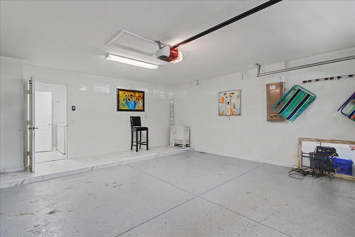 TAMPA PALMS AREA 4 PRCL 11 U - Residential