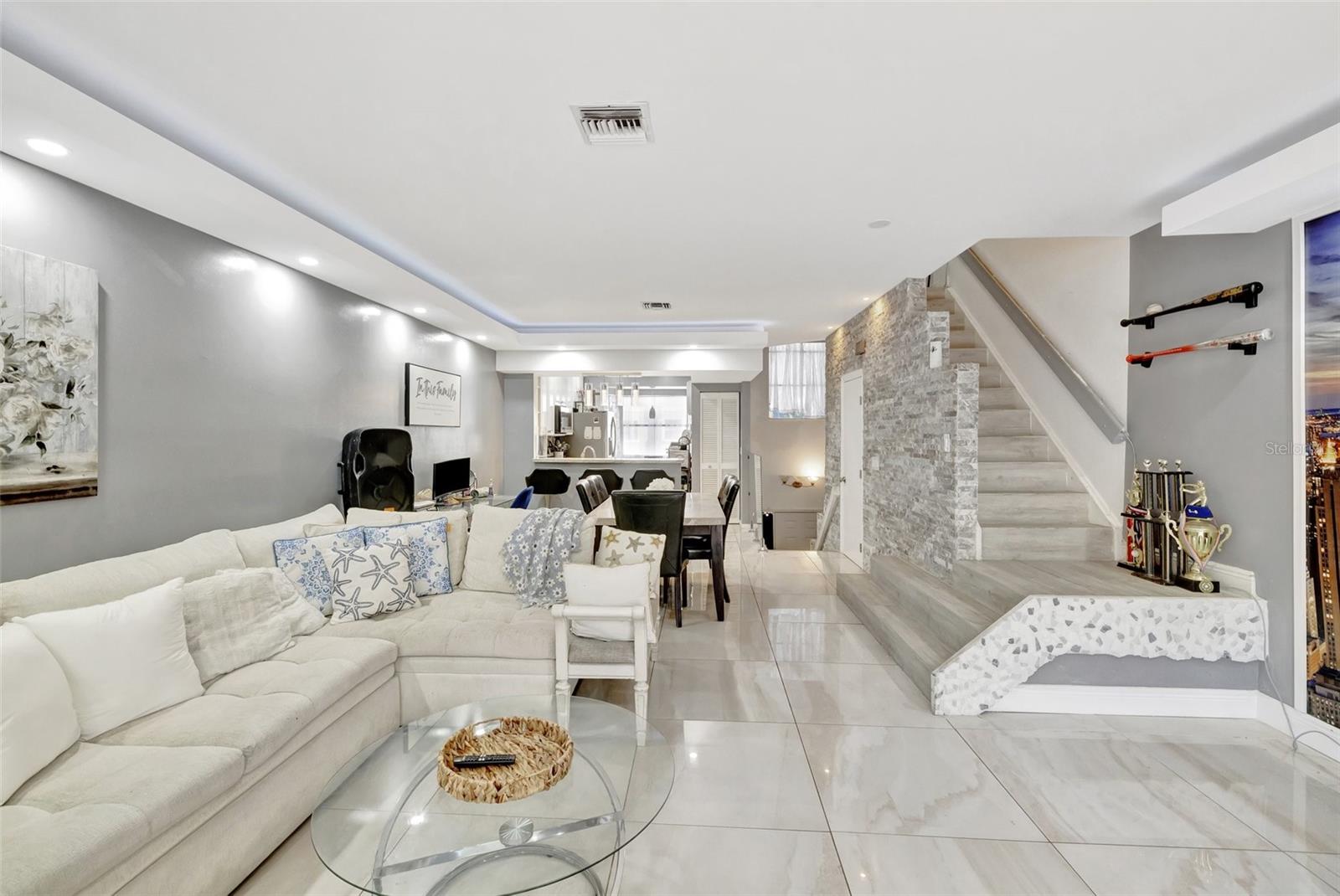 SAVANNAH PUD 3 142-4 B - Residential