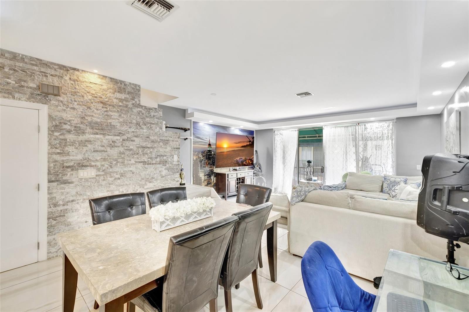 SAVANNAH PUD 3 142-4 B - Residential