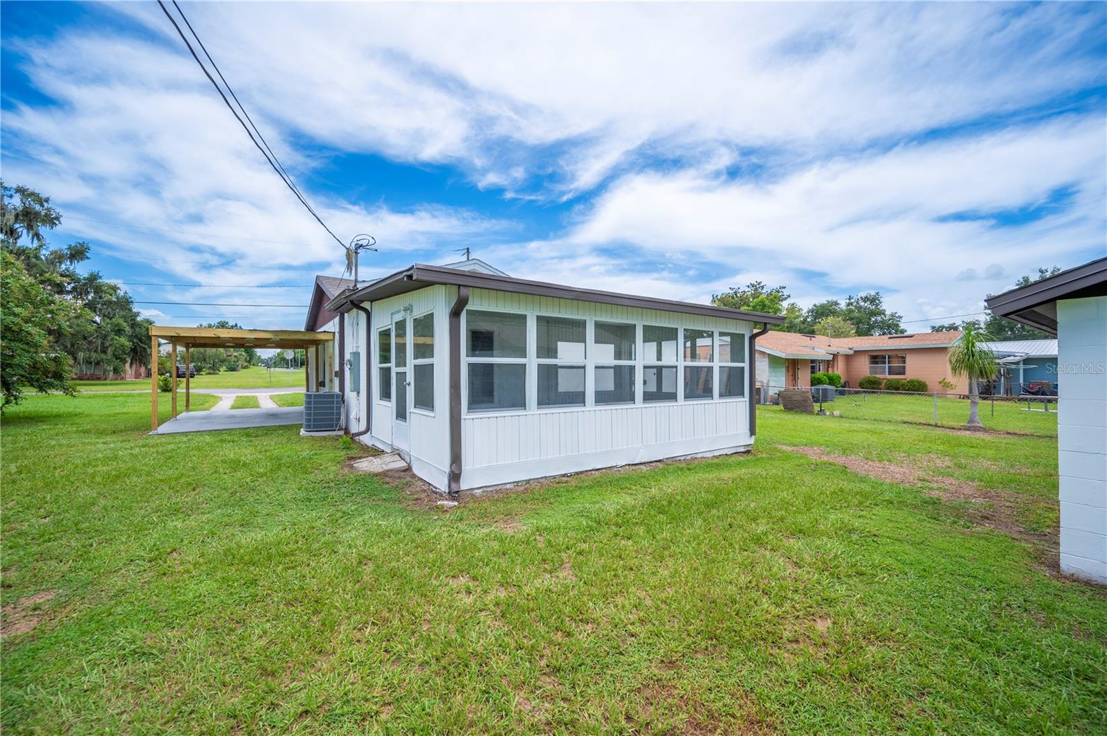 COMMERCE PARK - Residential