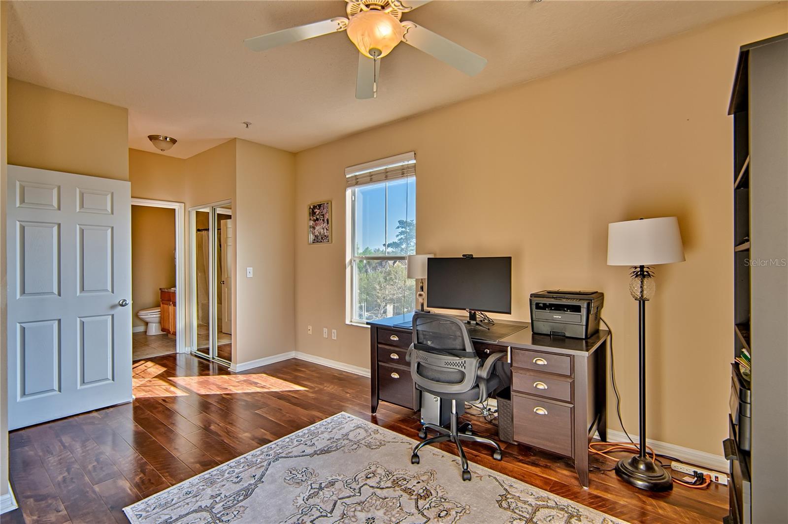 CAMPUS VIEW SOUTH LLC - Residential