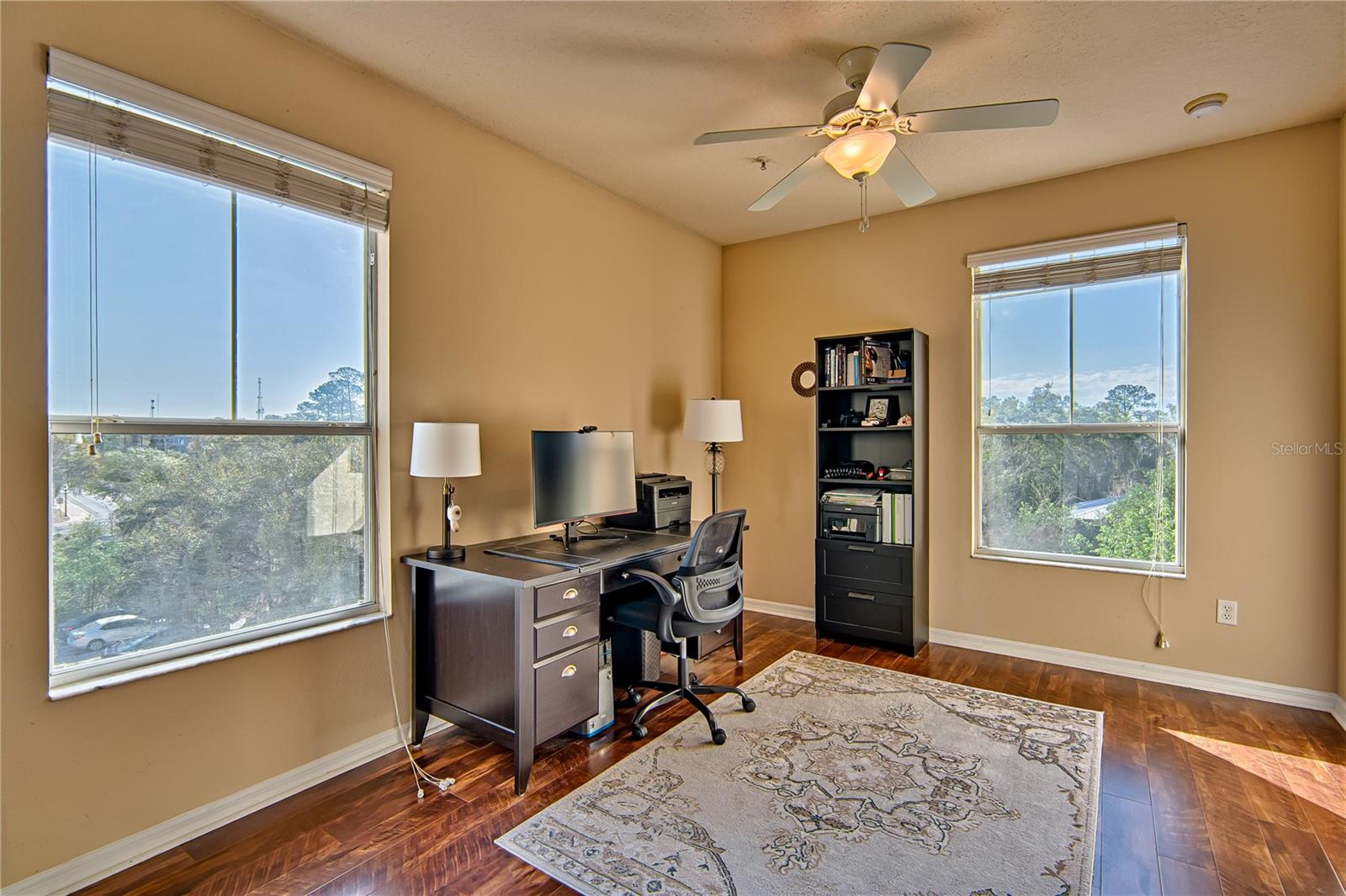 CAMPUS VIEW SOUTH LLC - Residential