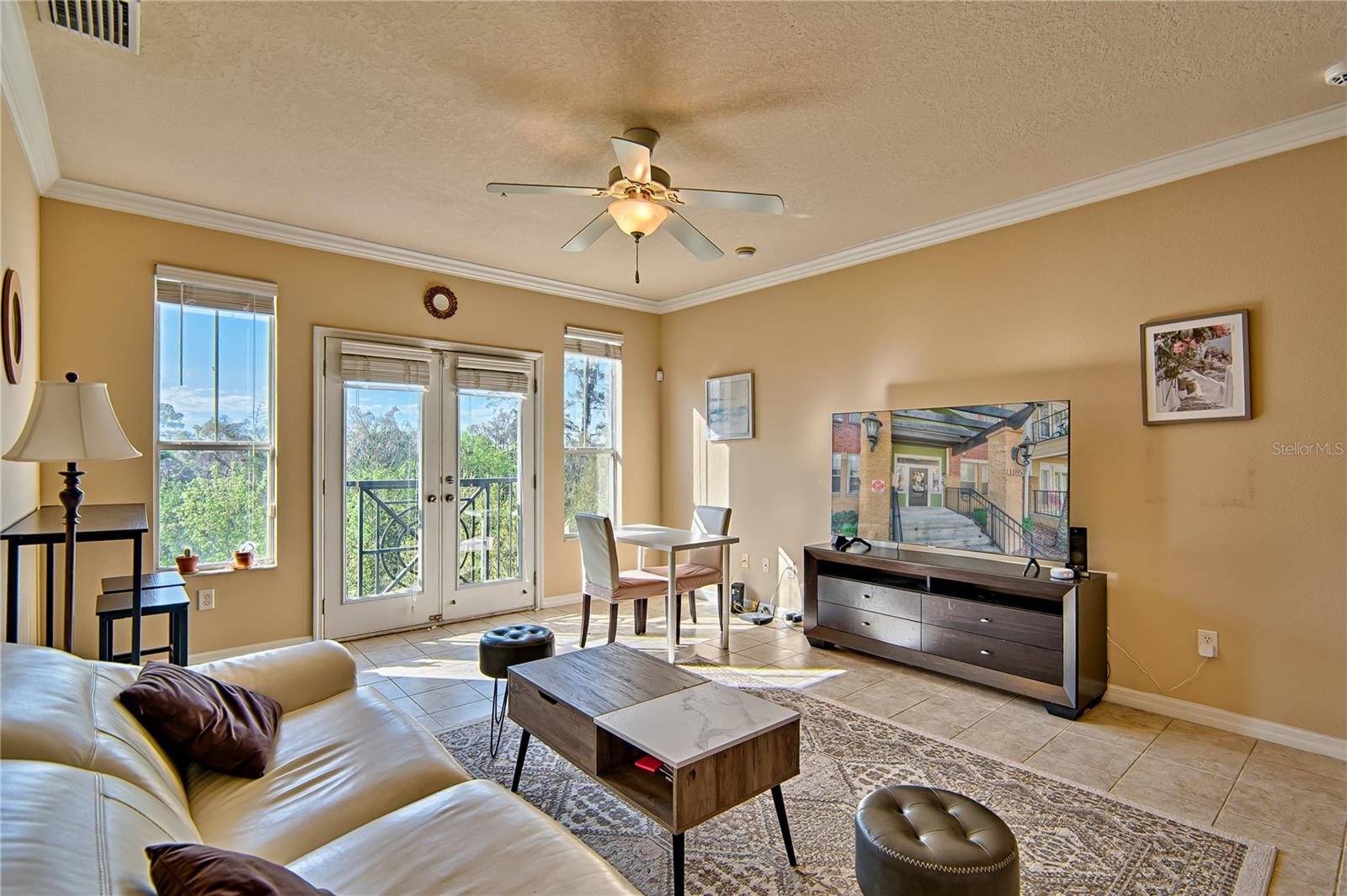 CAMPUS VIEW SOUTH LLC - Residential