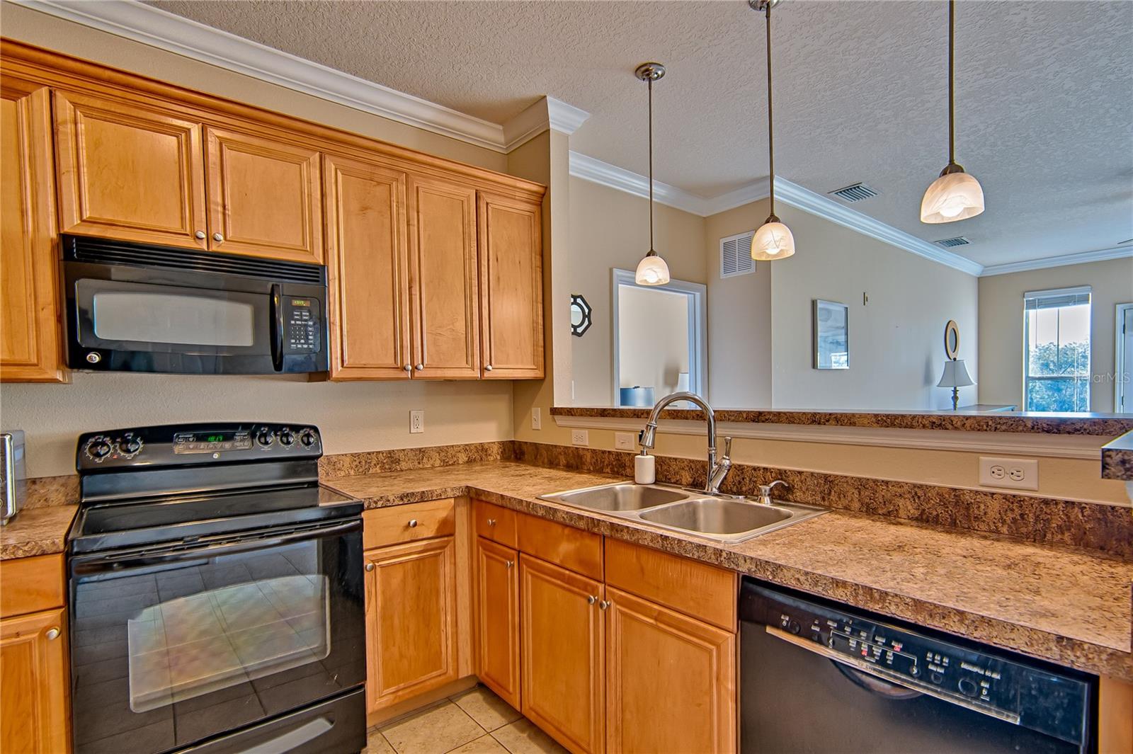 CAMPUS VIEW SOUTH LLC - Residential