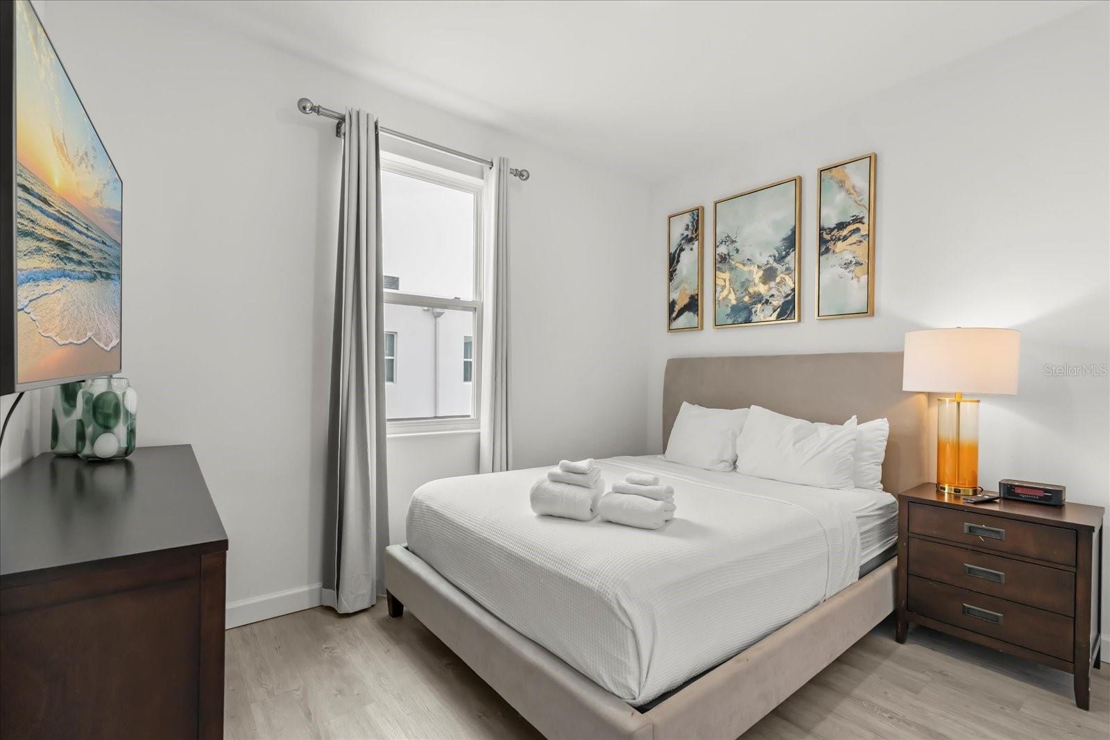 AZUR RESIDENCE - Residential