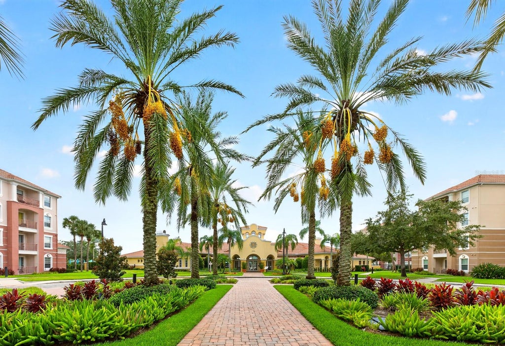 Photo of 5049 Shoreway Loop #1-201, Orlando, FL 32819 (MLS # O6443541)