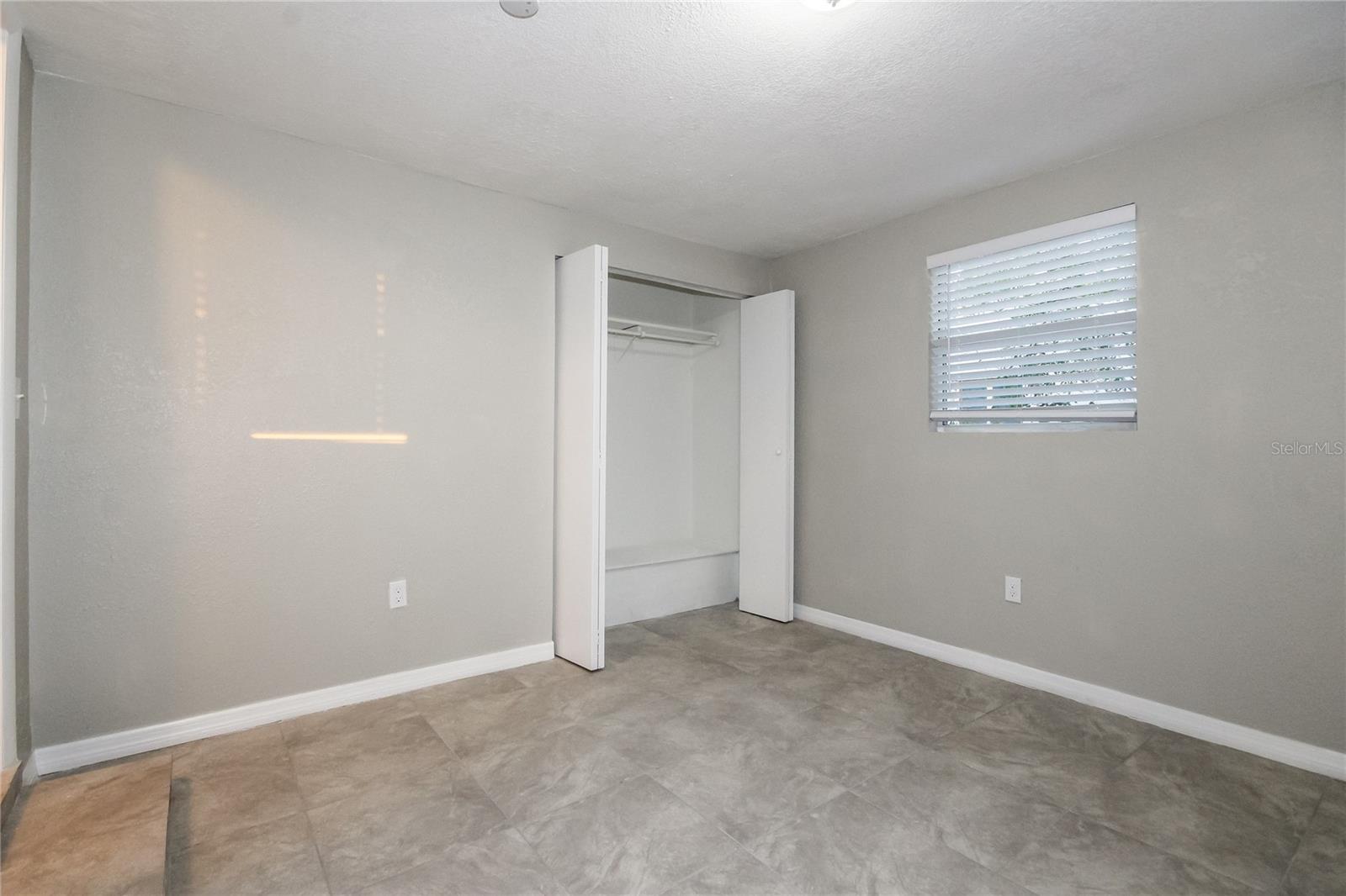 BEVERLY HILLS - Residential Lease