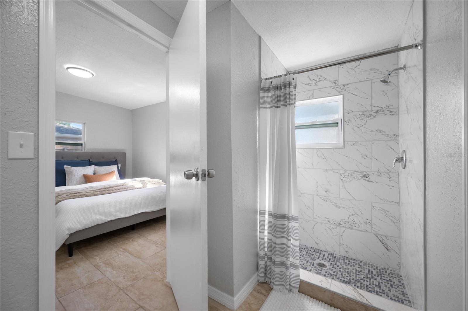 N 70FT OF S 680FT OF E 150 FT OF W 980FT OF SW 1/4 - Residential