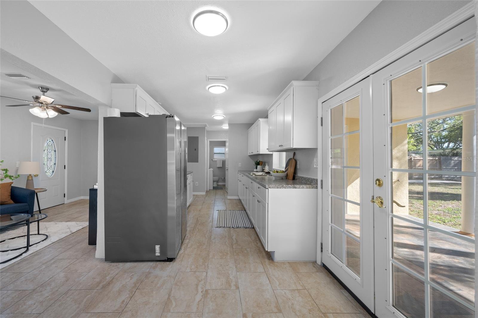 N 70FT OF S 680FT OF E 150 FT OF W 980FT OF SW 1/4 - Residential