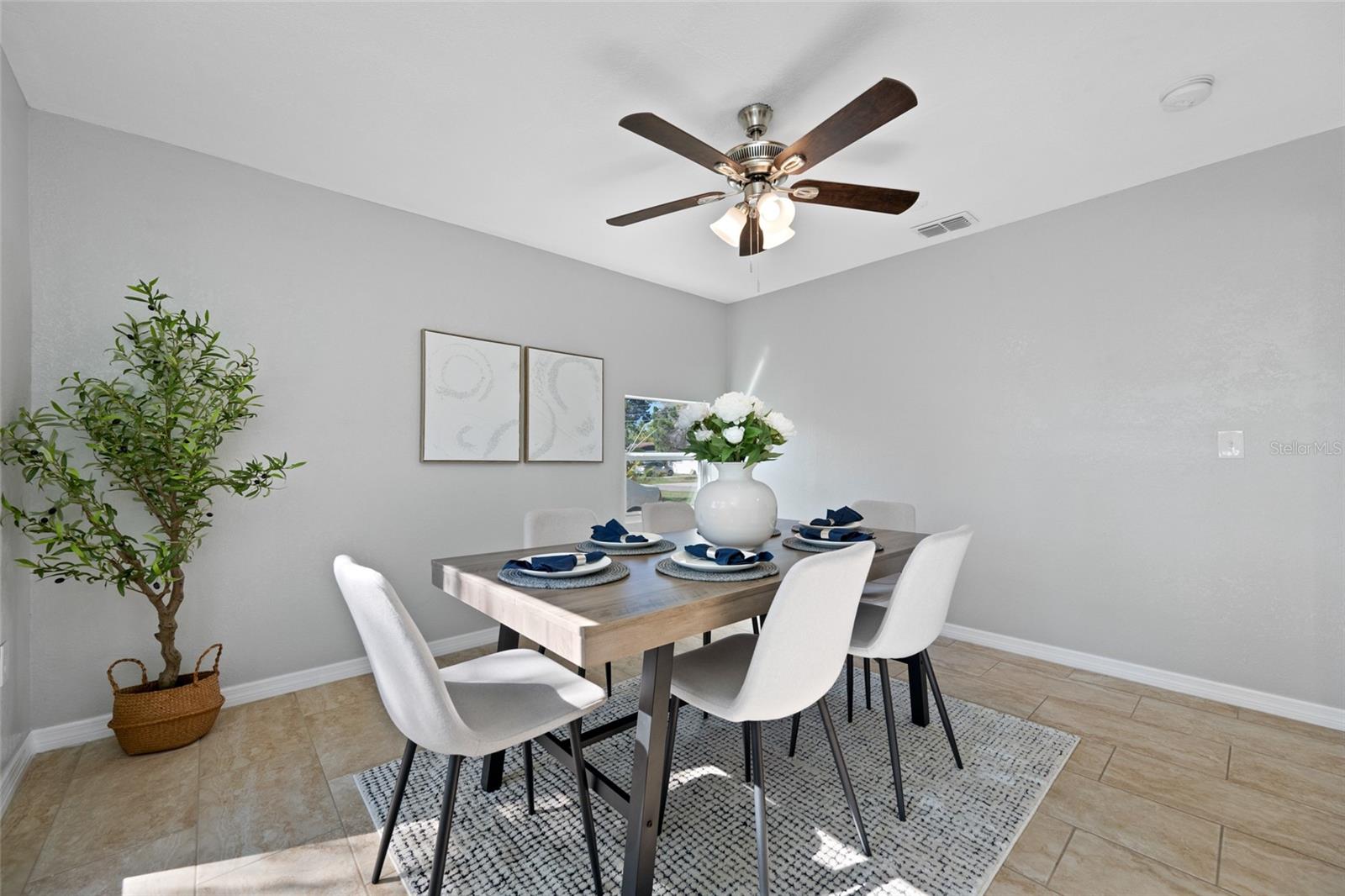 N 70FT OF S 680FT OF E 150 FT OF W 980FT OF SW 1/4 - Residential