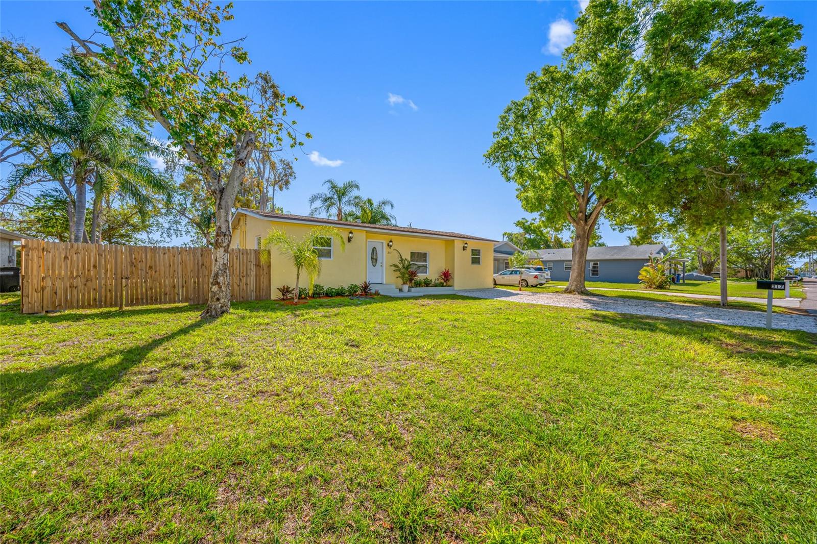 N 70FT OF S 680FT OF E 150 FT OF W 980FT OF SW 1/4 - Residential