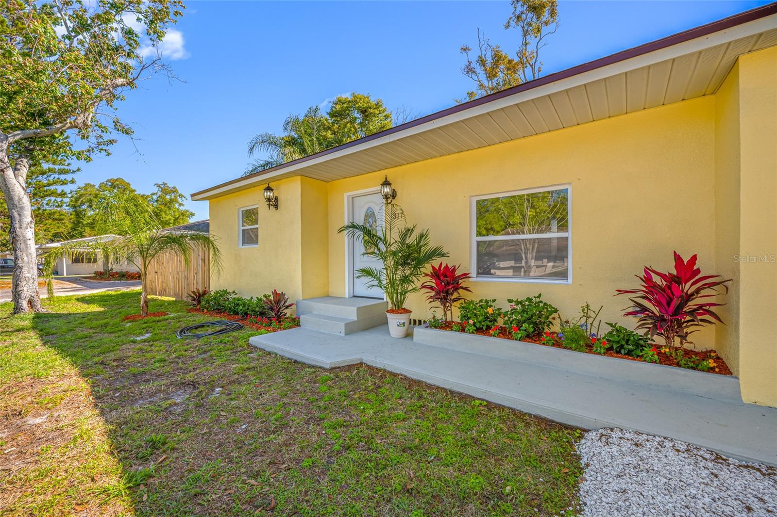 N 70FT OF S 680FT OF E 150 FT OF W 980FT OF SW 1/4 - Residential