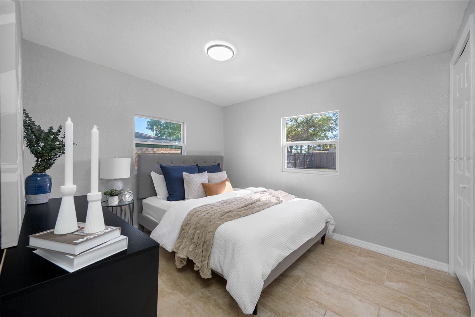 N 70FT OF S 680FT OF E 150 FT OF W 980FT OF SW 1/4 - Residential