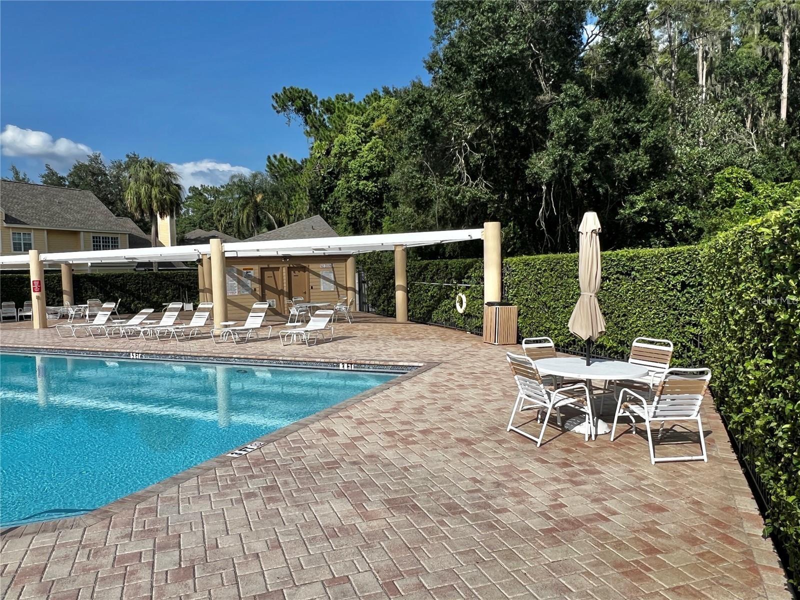 PINE GROVE CONDO AT BLOOMINGDALE - Residential