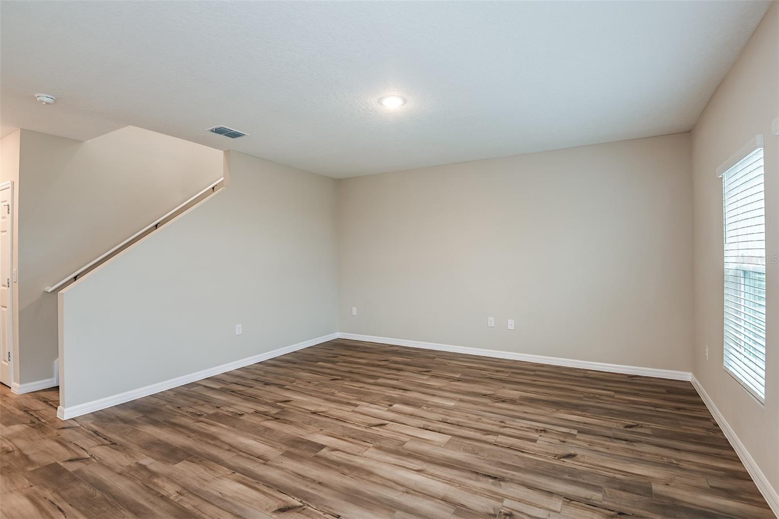 LAWSON DUNES - Residential