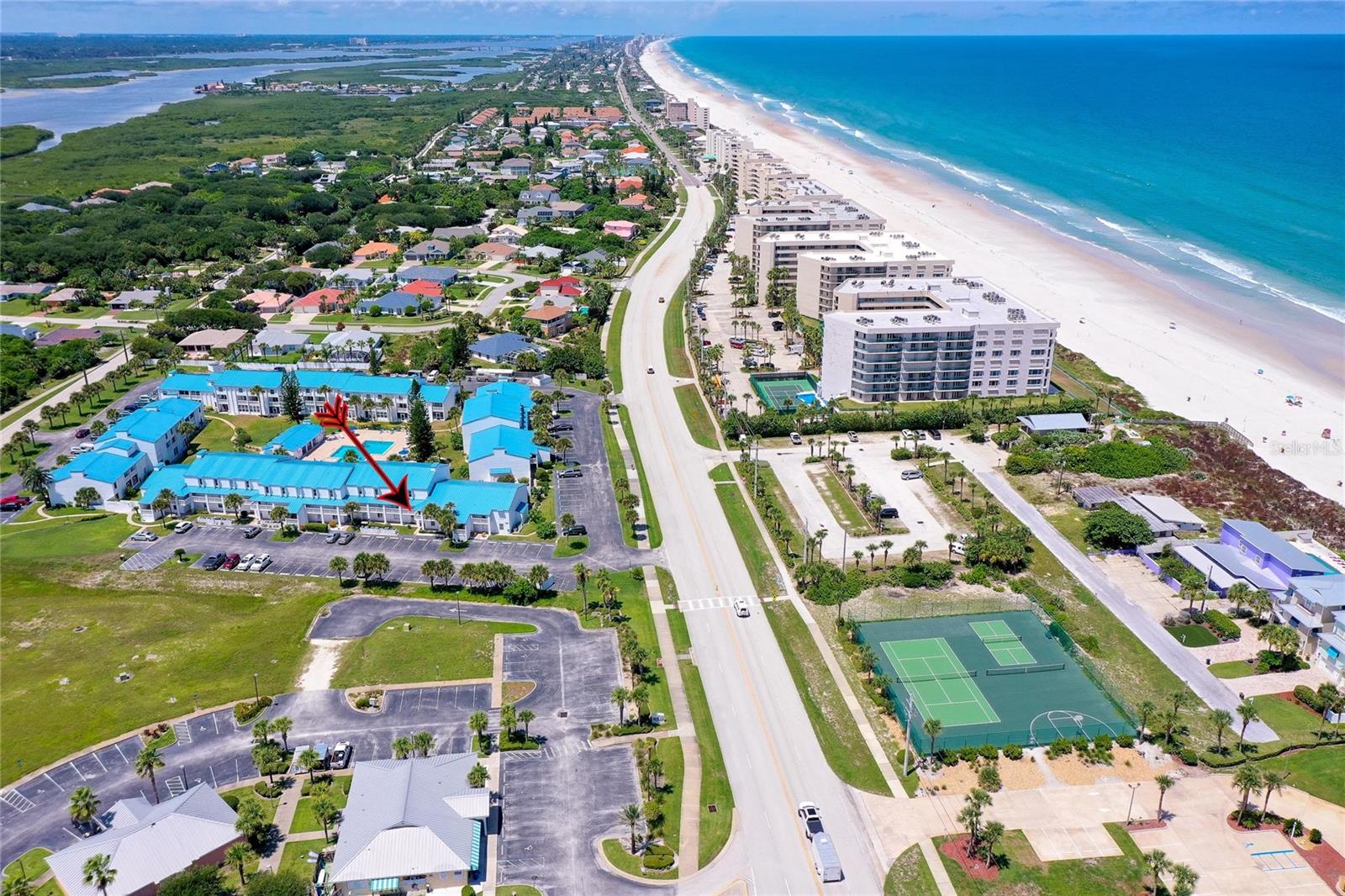 BEACON  POINT CONDO - Residential