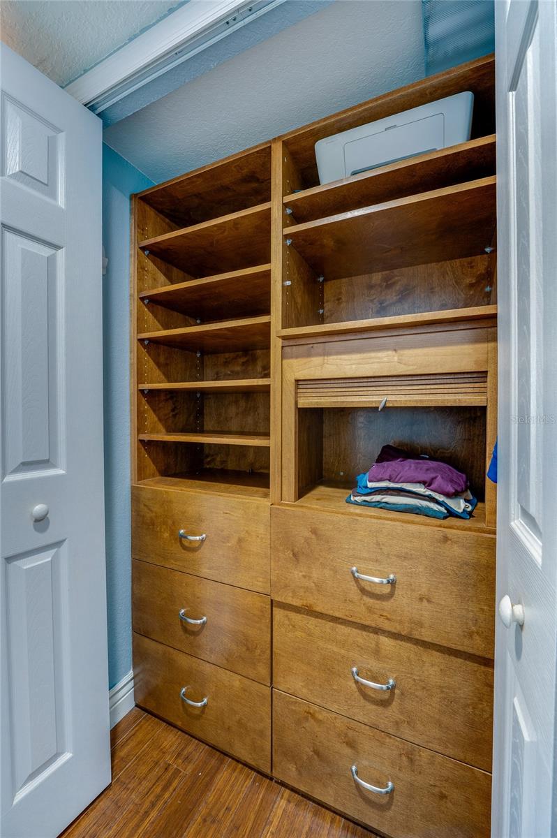 BEACON  POINT CONDO - Residential