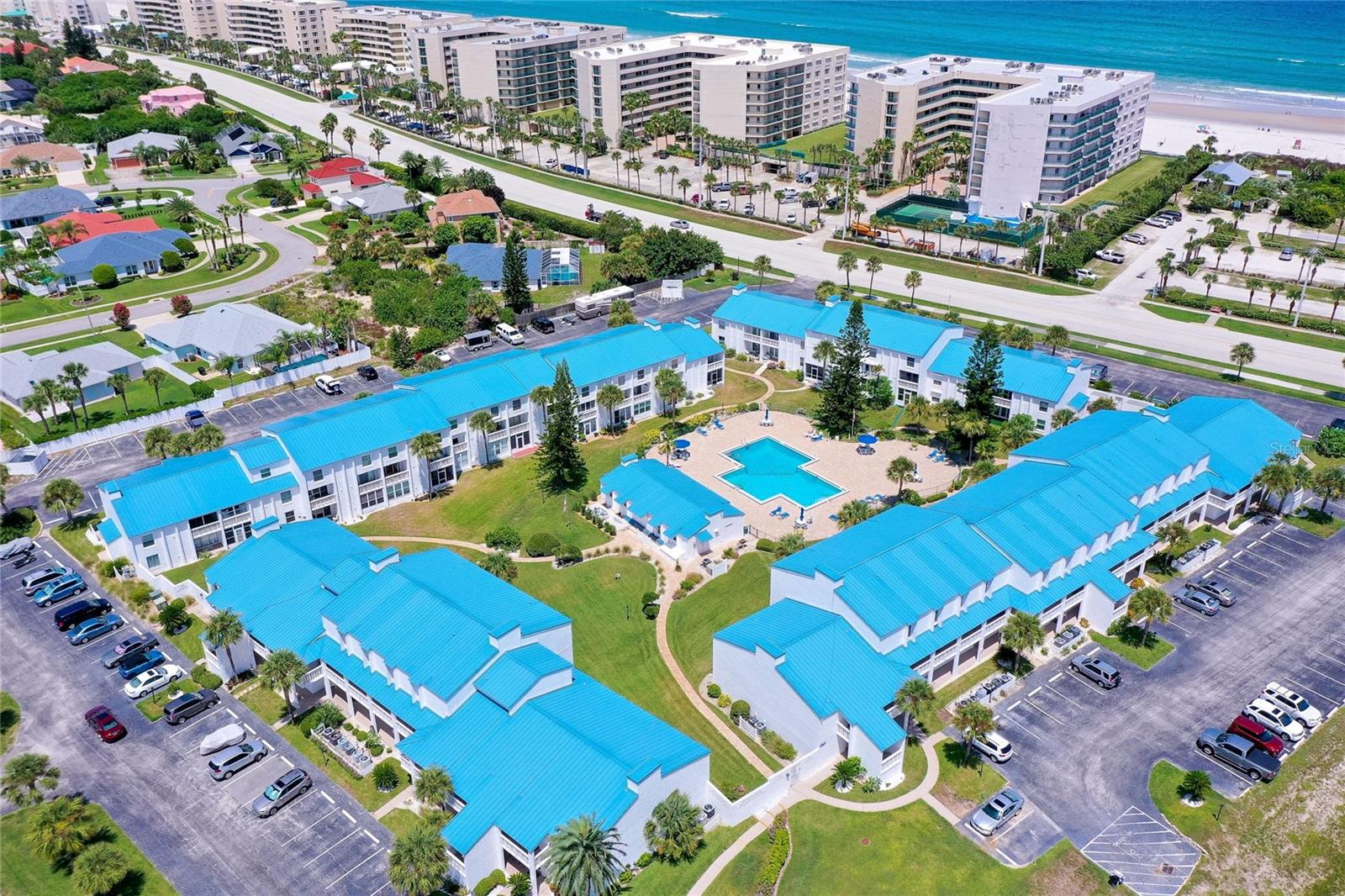 BEACON  POINT CONDO - Residential