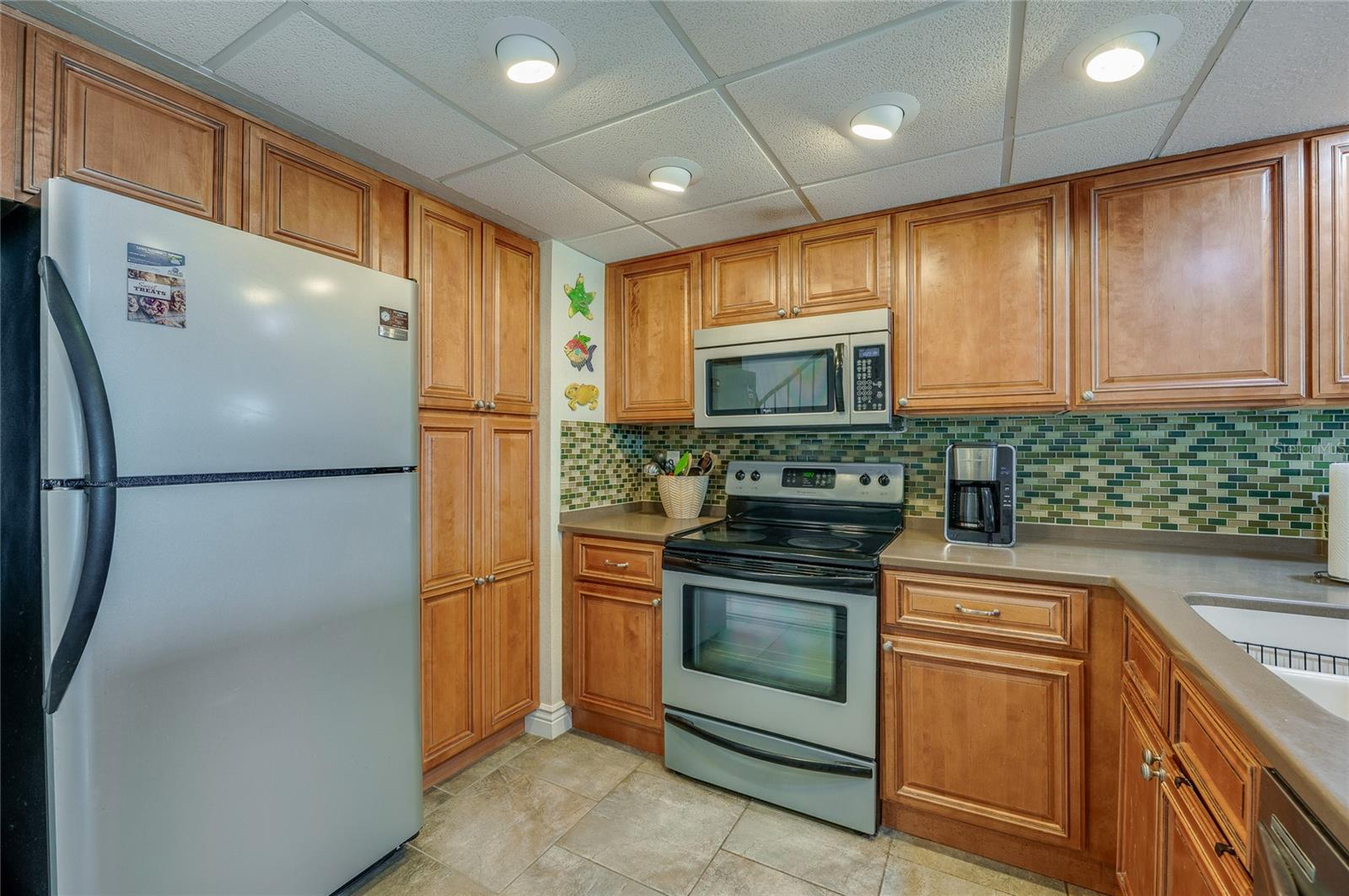 BEACON  POINT CONDO - Residential