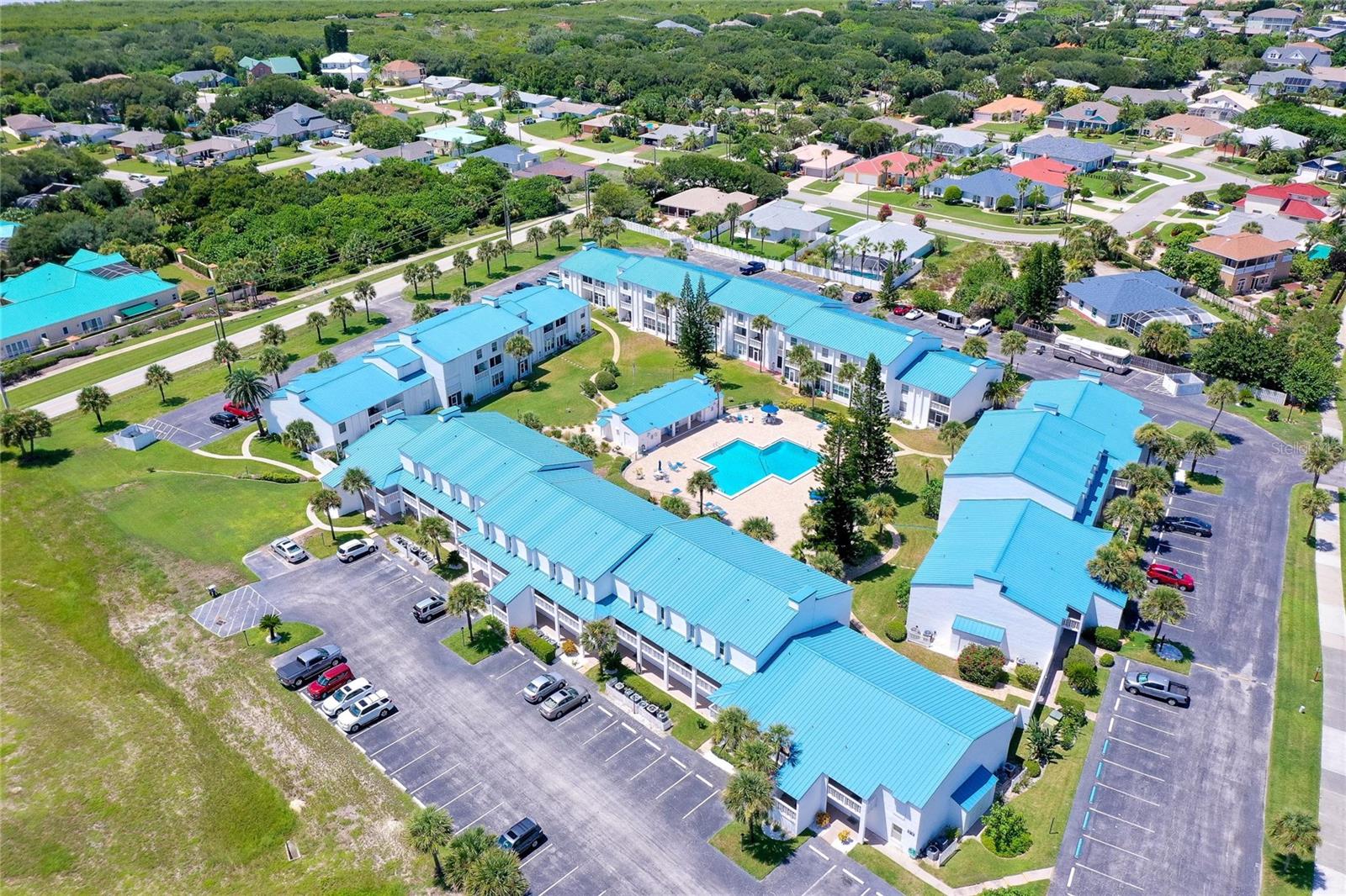 BEACON  POINT CONDO - Residential