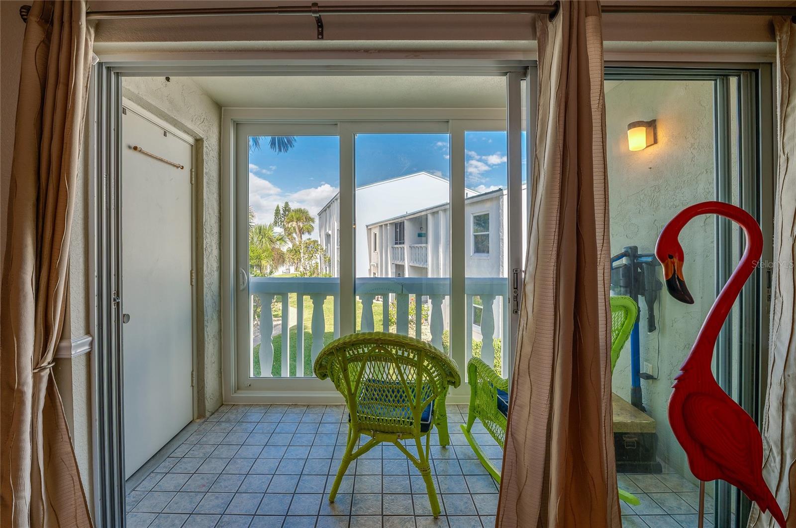 BEACON  POINT CONDO - Residential