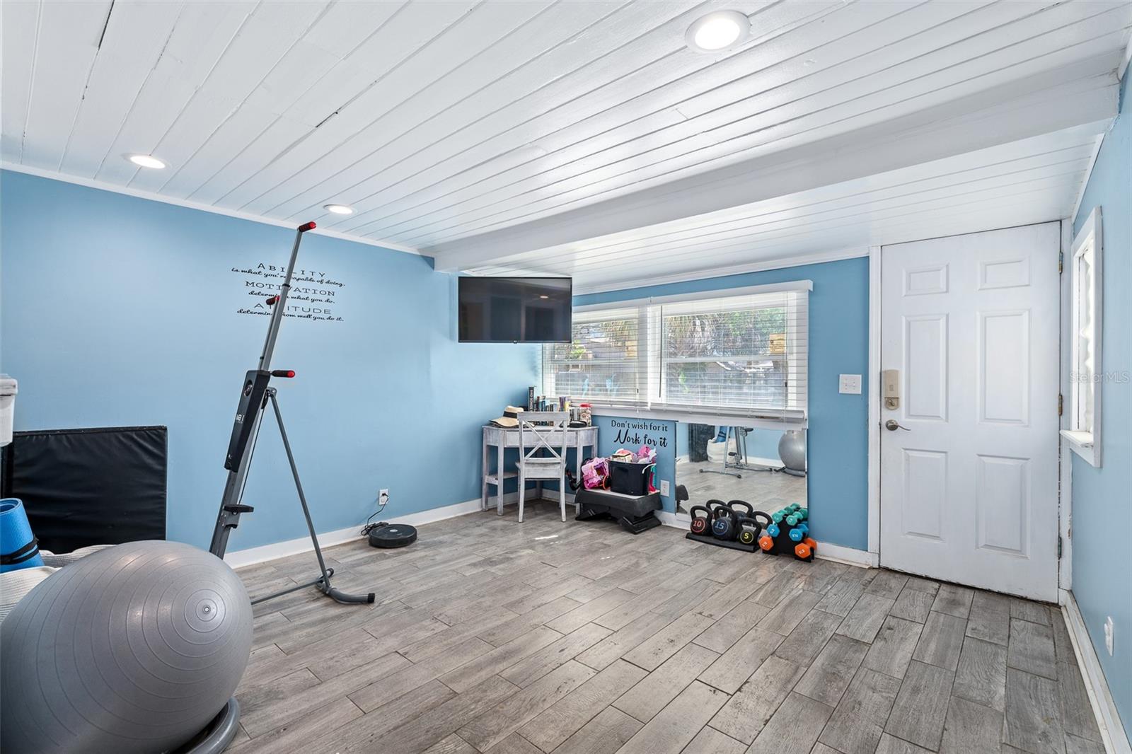 FUQUAYS DAYTONA BEACH - Residential