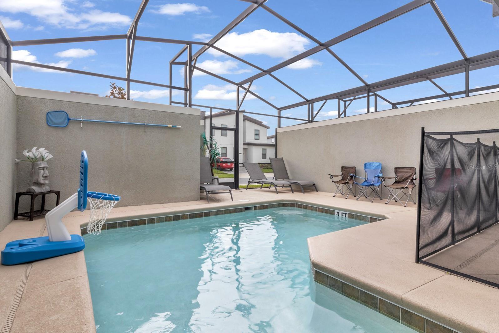 STOREY LAKE PH 3 - Residential