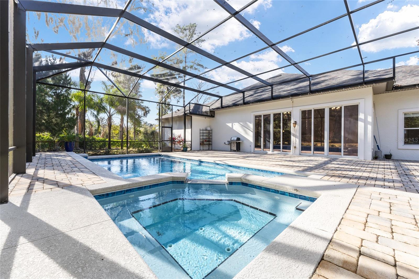 CEDARS AT BELLECHASE - Residential