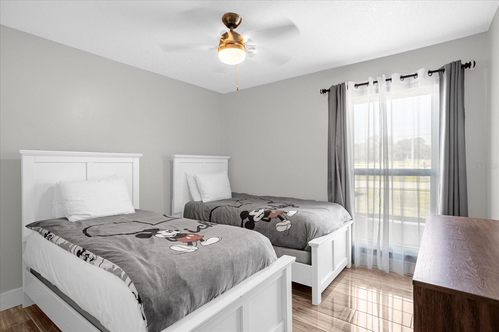 SKY LAKE SOUTHF - Residential