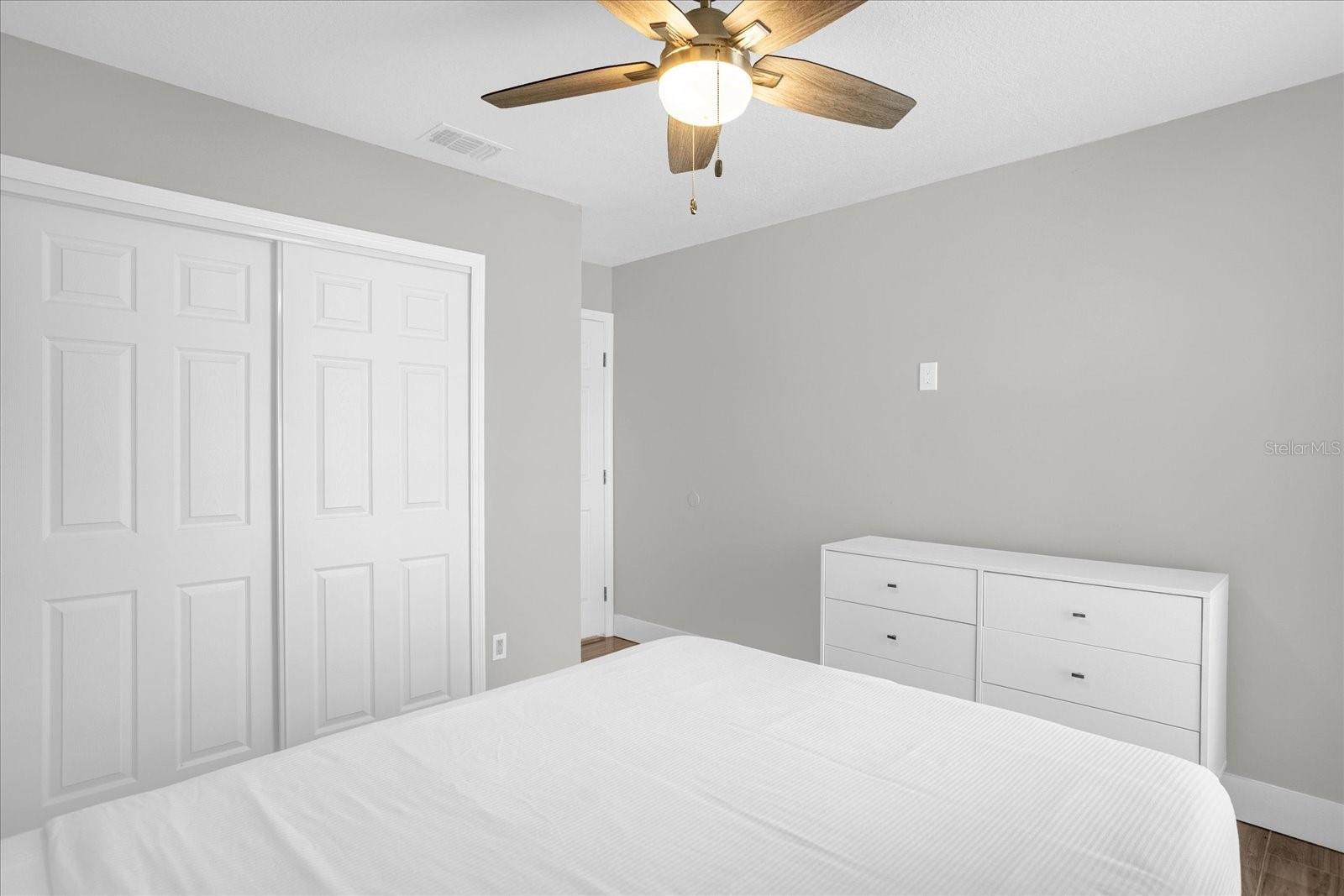 SKY LAKE SOUTHF - Residential