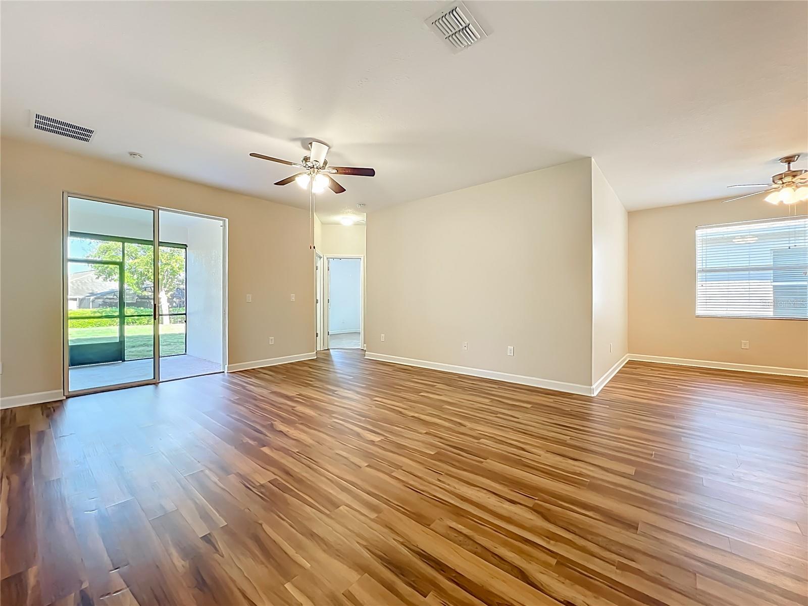 HERITAGE HILLS - Residential