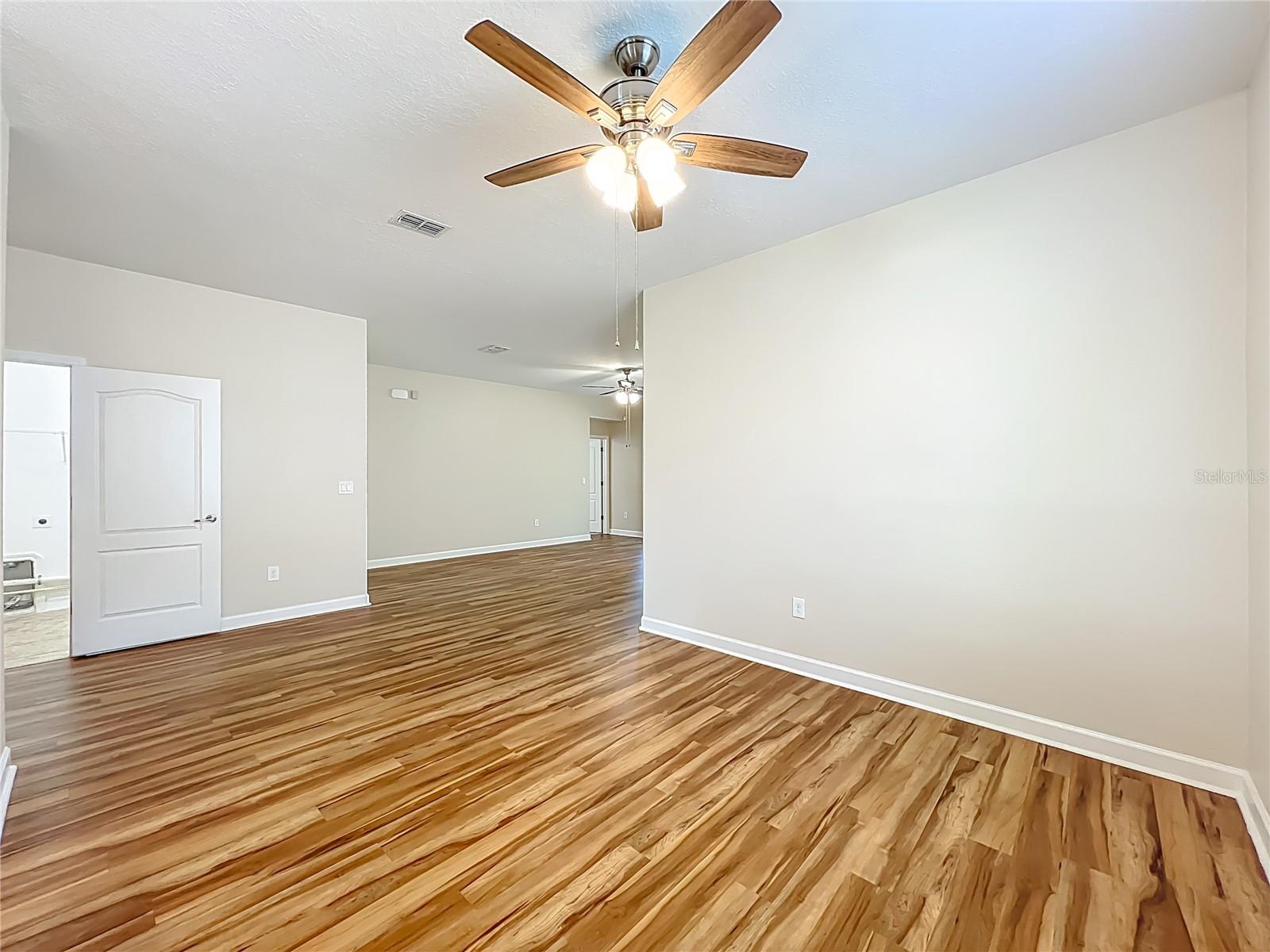 HERITAGE HILLS - Residential