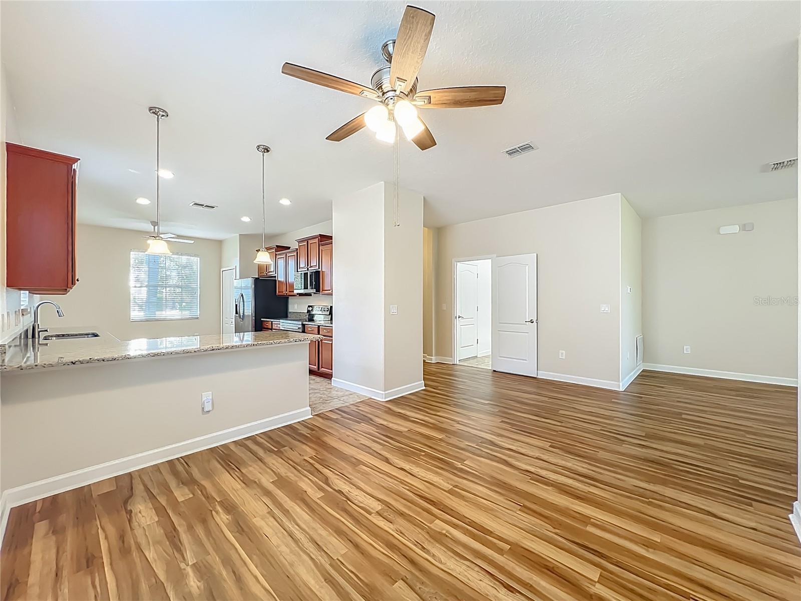 HERITAGE HILLS - Residential