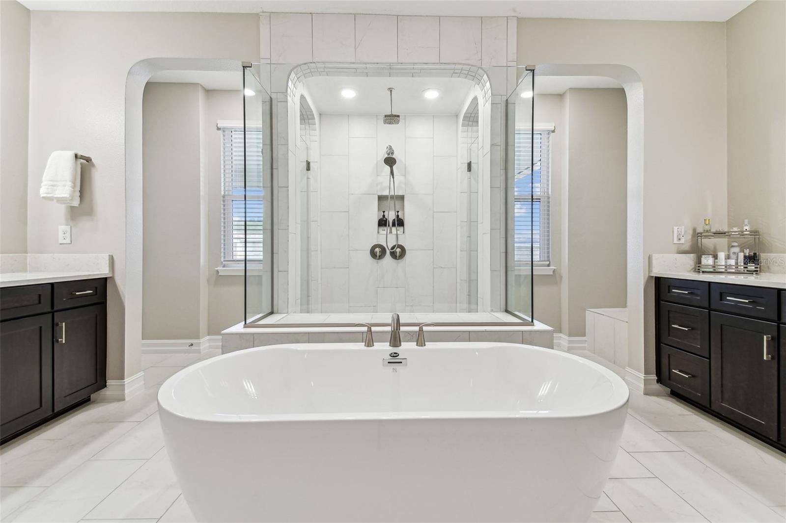 ESTANCIA - RAVELLO - Residential