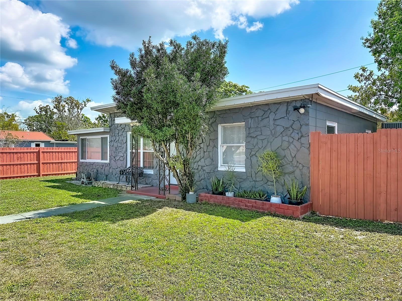 RIO VISTA - Residential