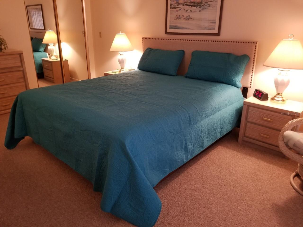 HARBOUR LIGHT TOWERS CONDO - Residential Lease