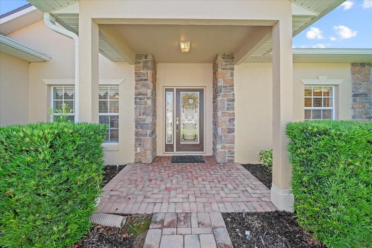 4254 BERWICK DRIVE