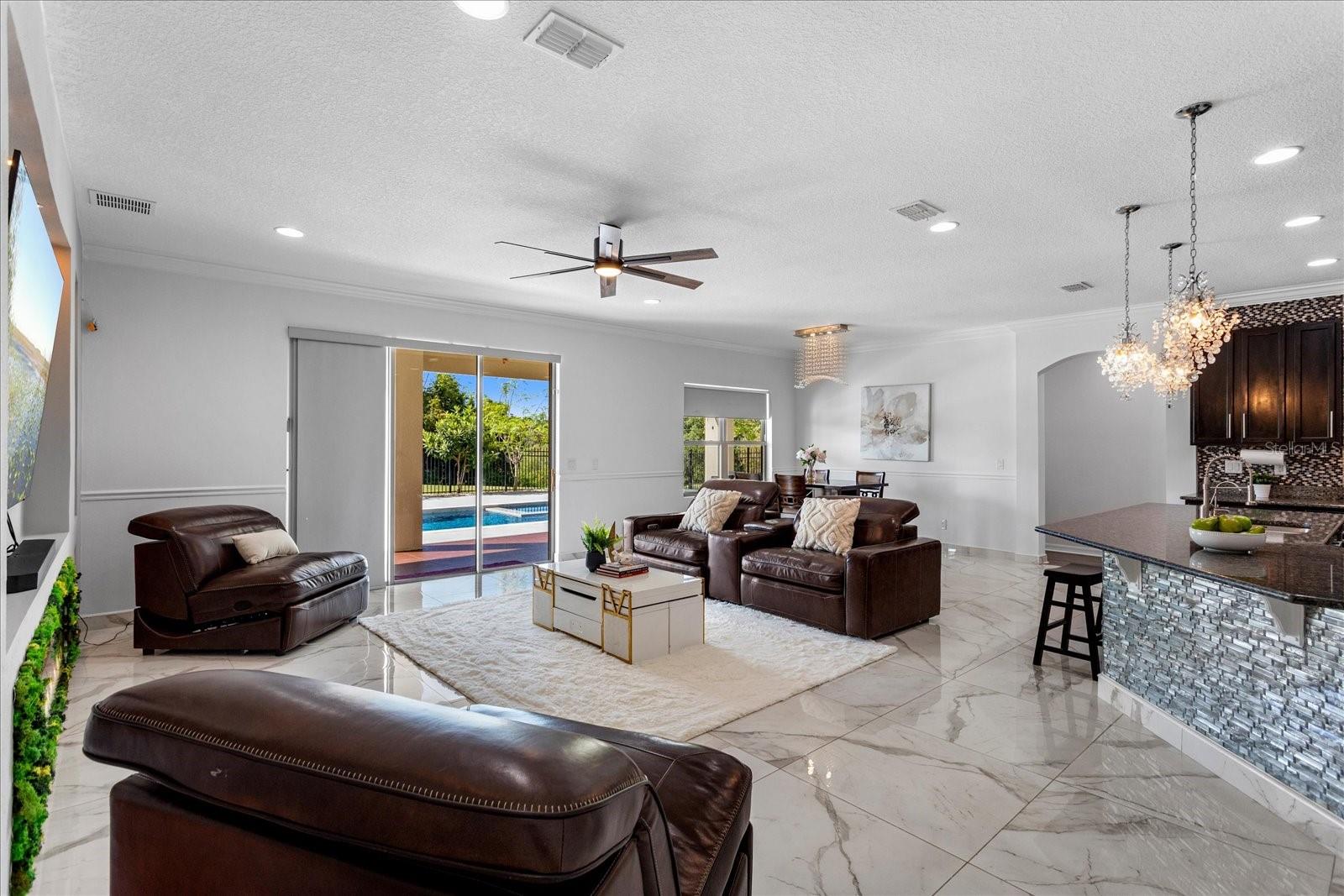 PEARL LAKE ESTATES - Residential