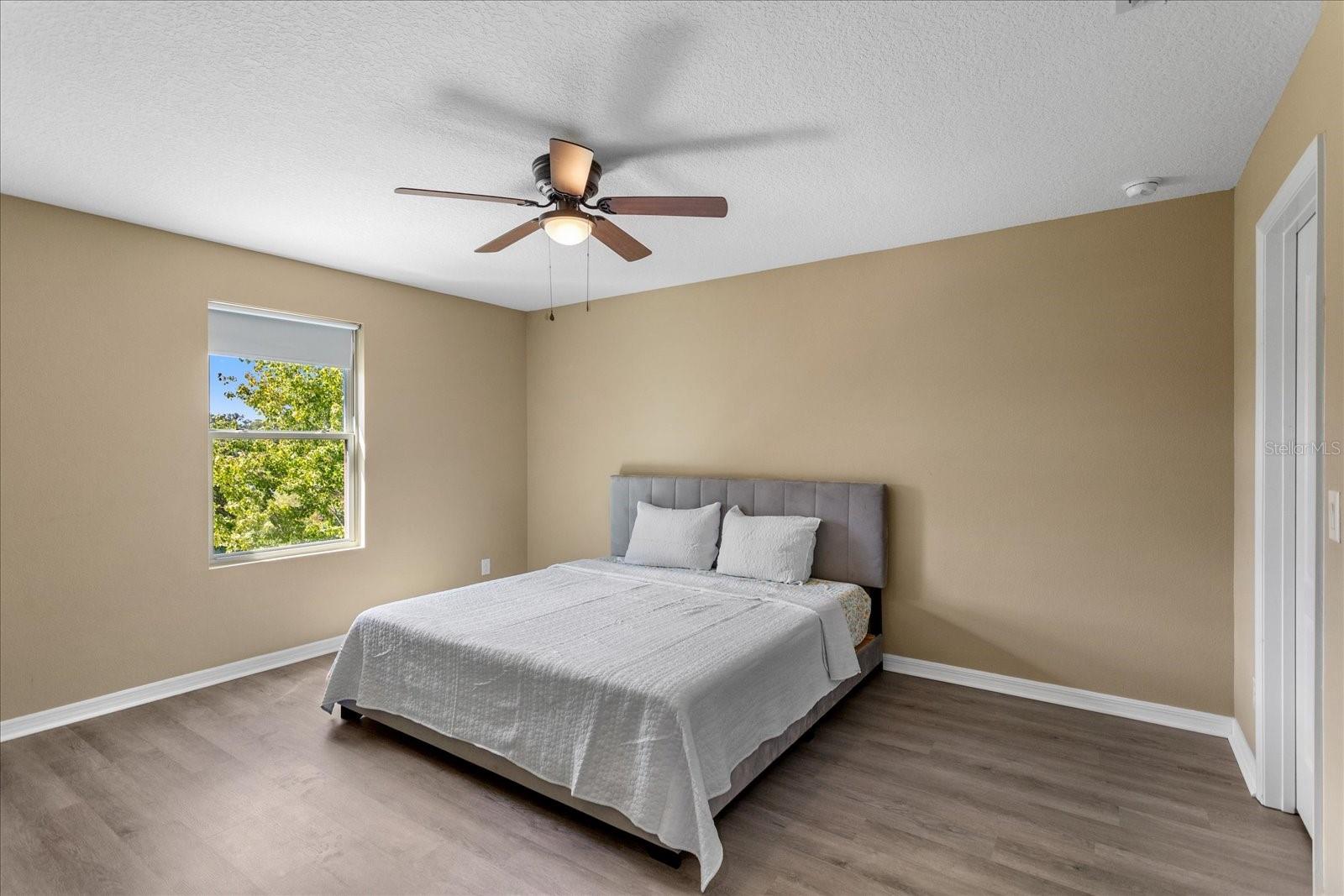 PEARL LAKE ESTATES - Residential