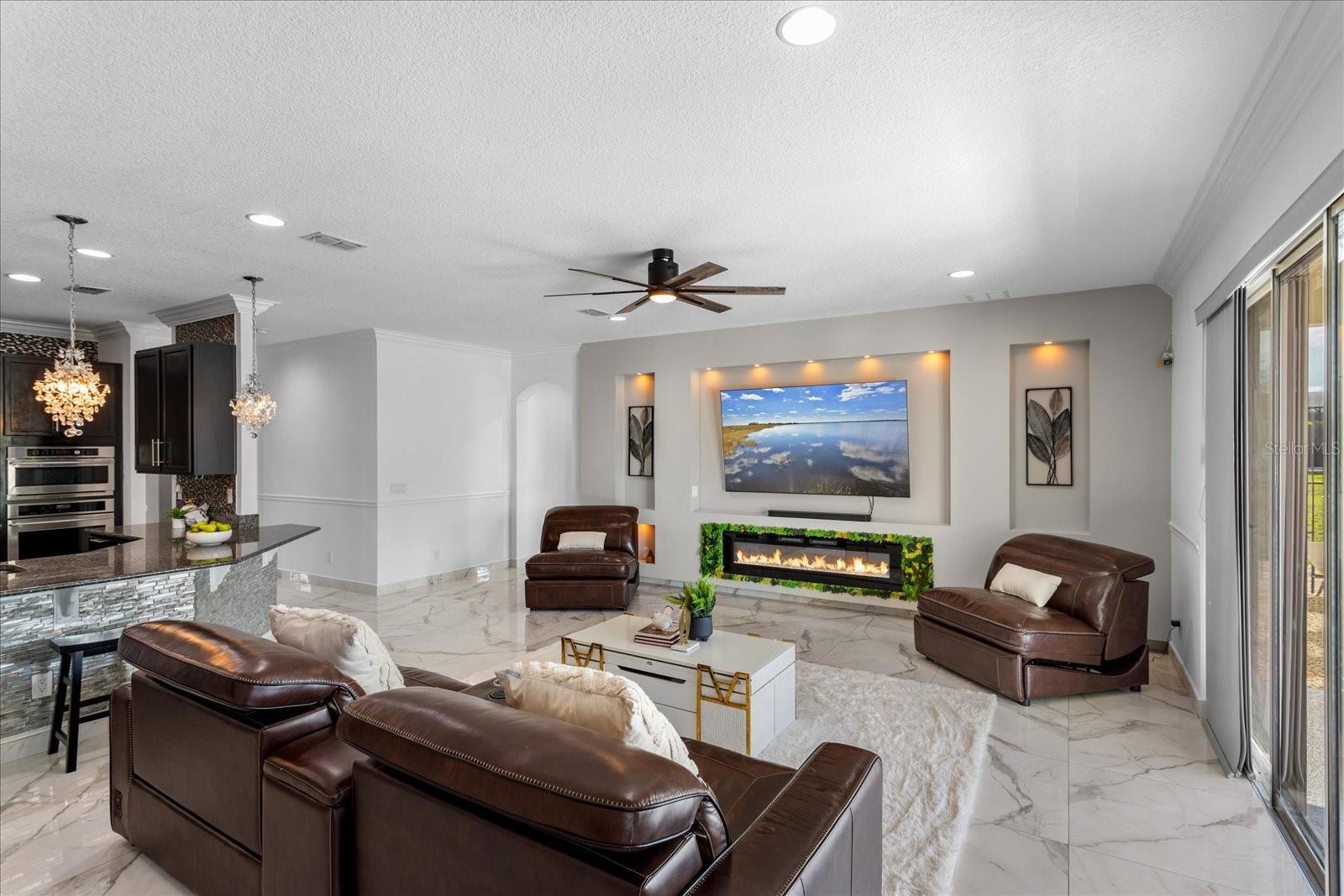 PEARL LAKE ESTATES - Residential