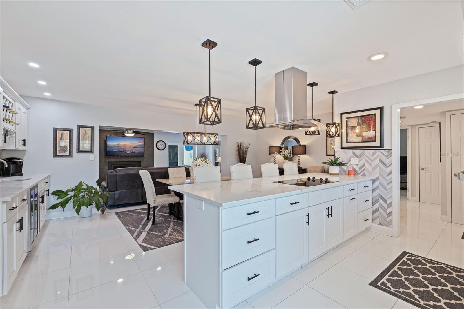 BAY PINES ESTATES - Residential