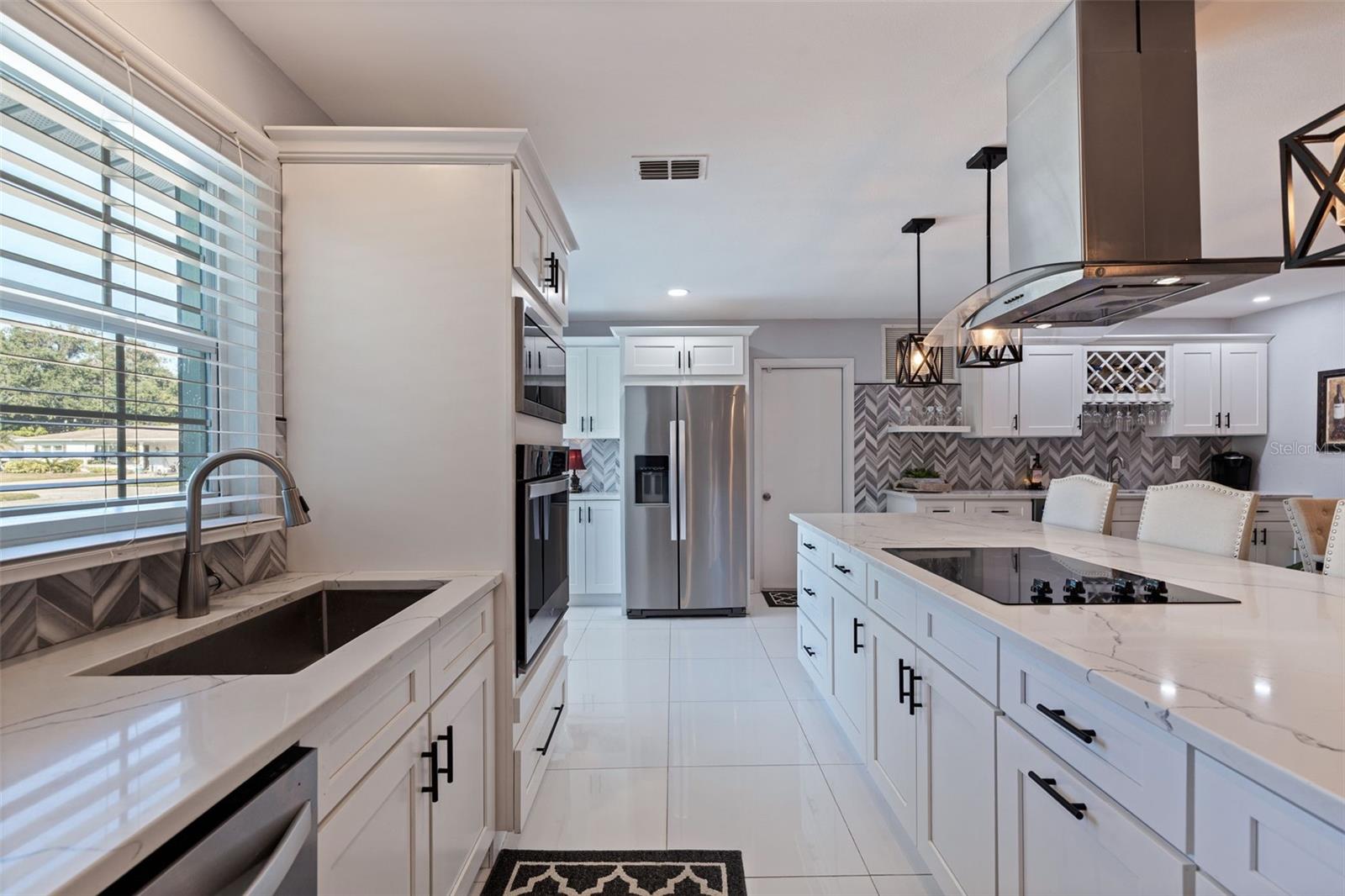 BAY PINES ESTATES - Residential