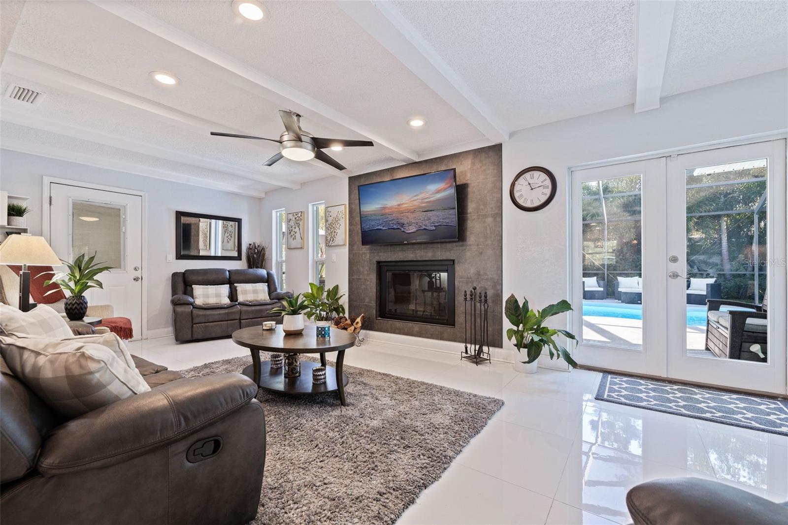 BAY PINES ESTATES - Residential