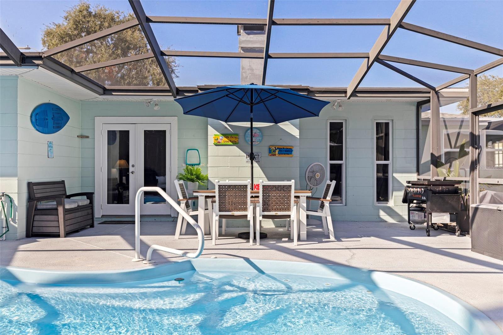 BAY PINES ESTATES - Residential