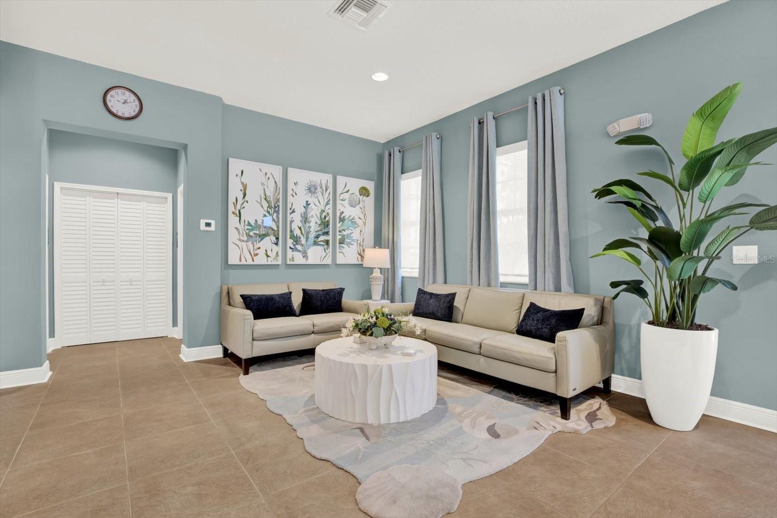 LA BAHIA CONDO - Residential