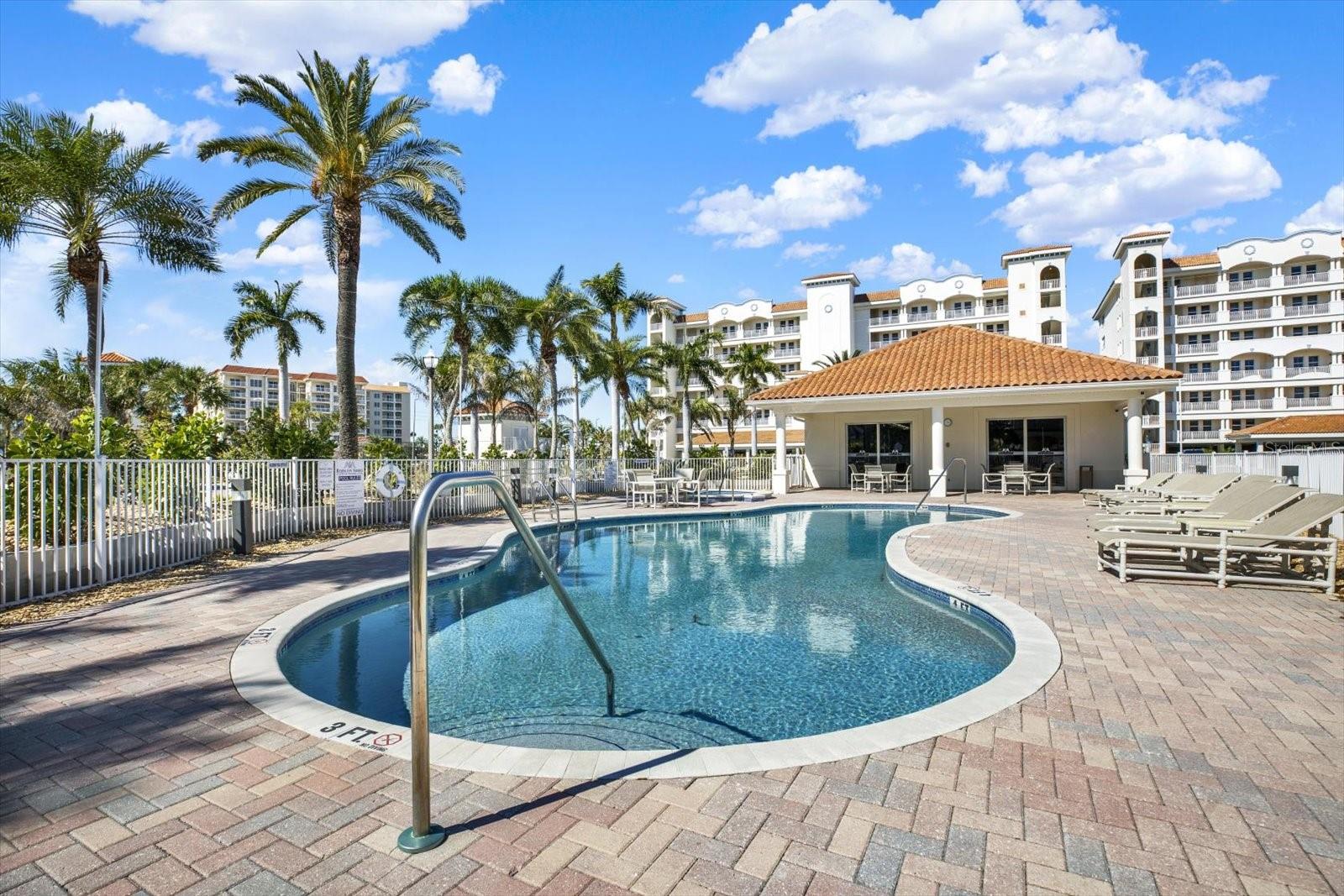 LA BAHIA CONDO - Residential